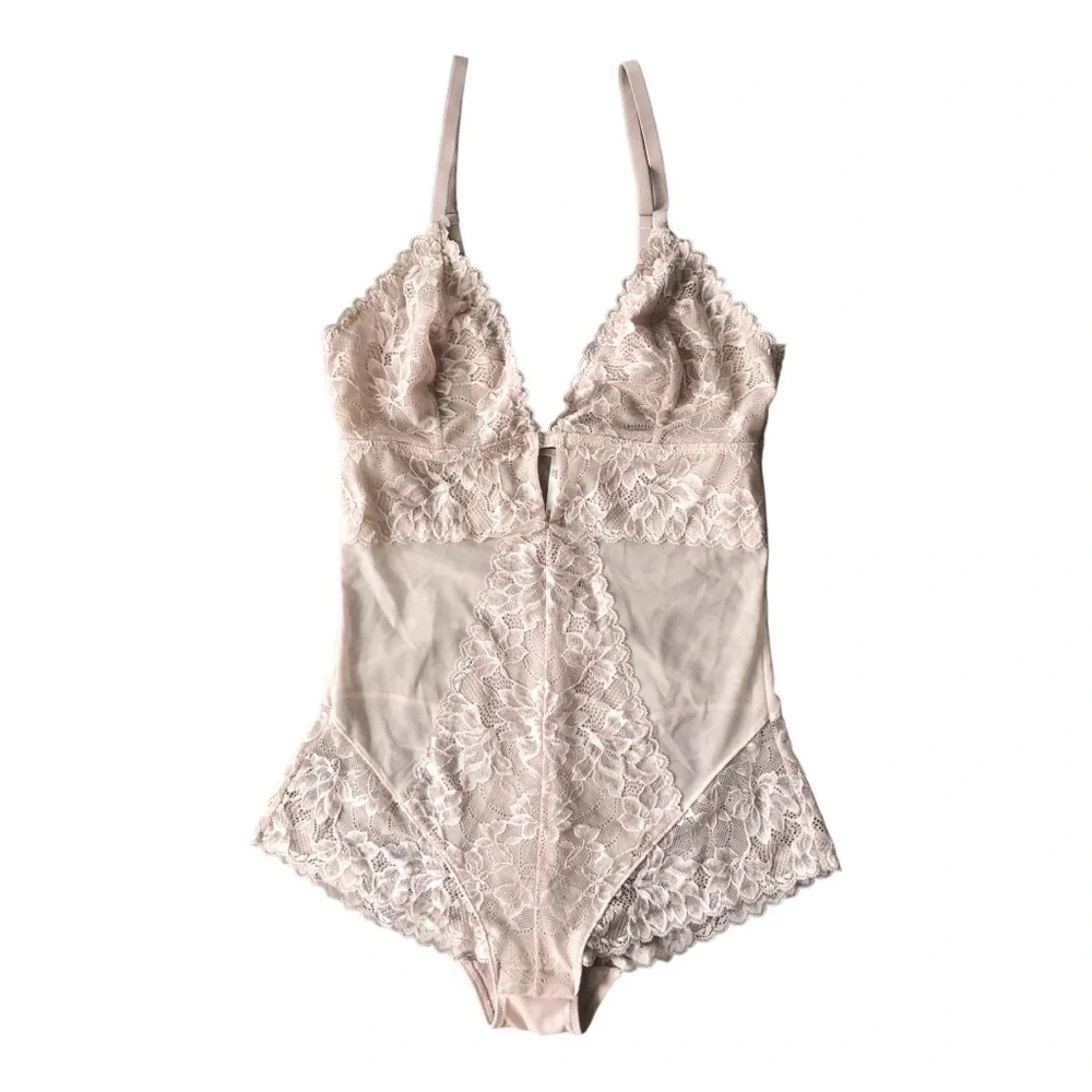 Maidenform Cream Shapewear Bodysuit with Lace Detailing - Picture 8 of 9